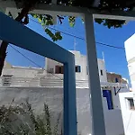 Charming Maison With Terrace, Parikia Center * Páros