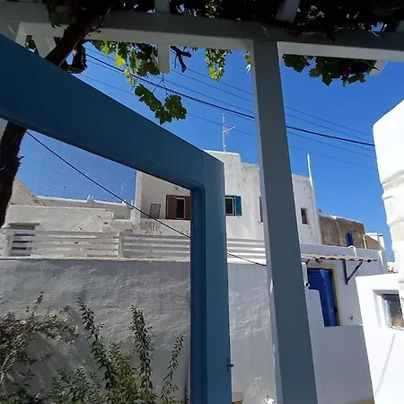 Charming Maison With Terrace, Parikia Center * Páros
