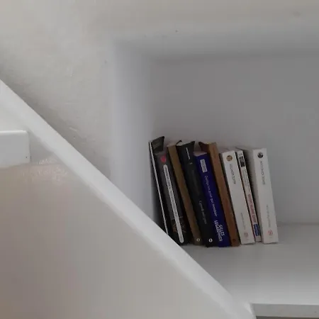 Ferienhaus Charming Maison With Terrace, Parikia Center