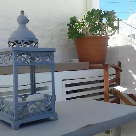 Charming Maison With Terrace, Parikia Center Páros