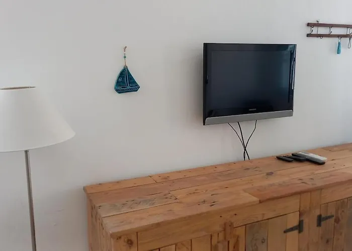 Charming Maison With Terrace, Parikia Center *