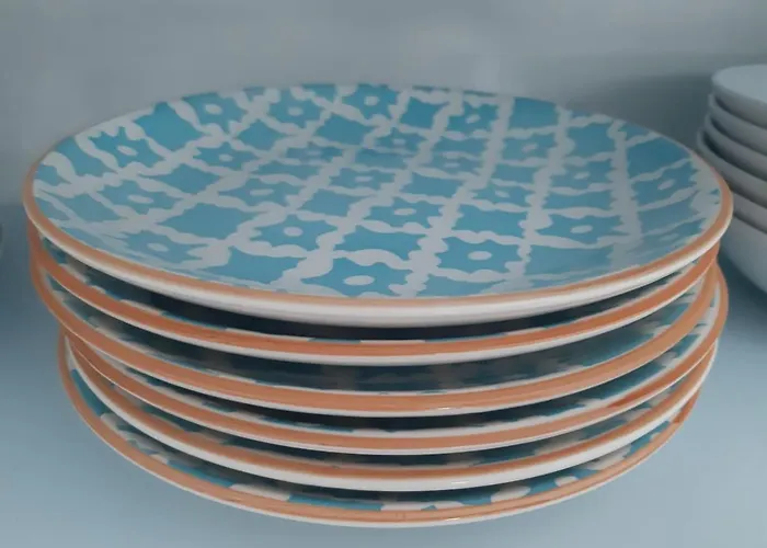 Charming Maison With Terrace, Parikia Center Ferienhaus *